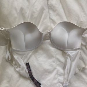 Victoria's Secret Intimates & Sleepwear - Victoria’s Secret Bombshell Bra Victoria's Secret Intimates & Sleepwear - Victoria’s Secret Bombshell Bra